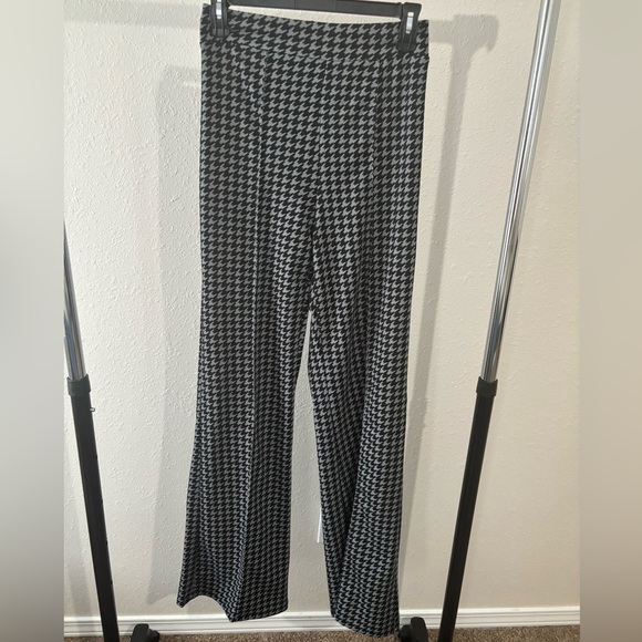 Houndstooth Pants - Picture 2 of 3